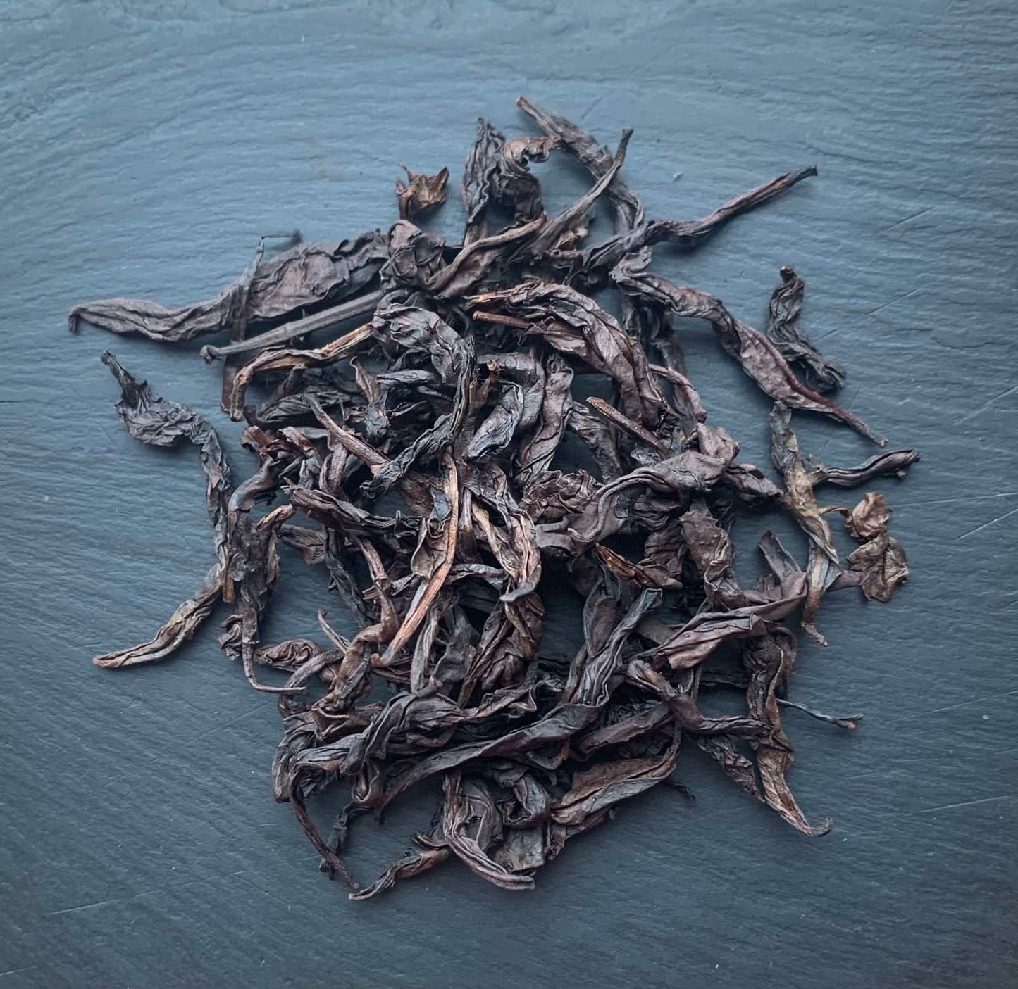 Dark oolong tea